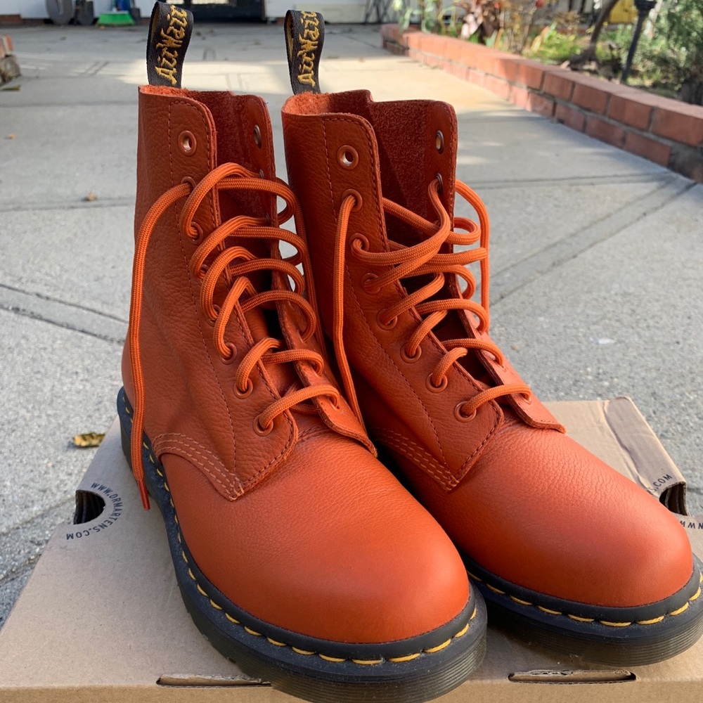 Dr. Martens 1460